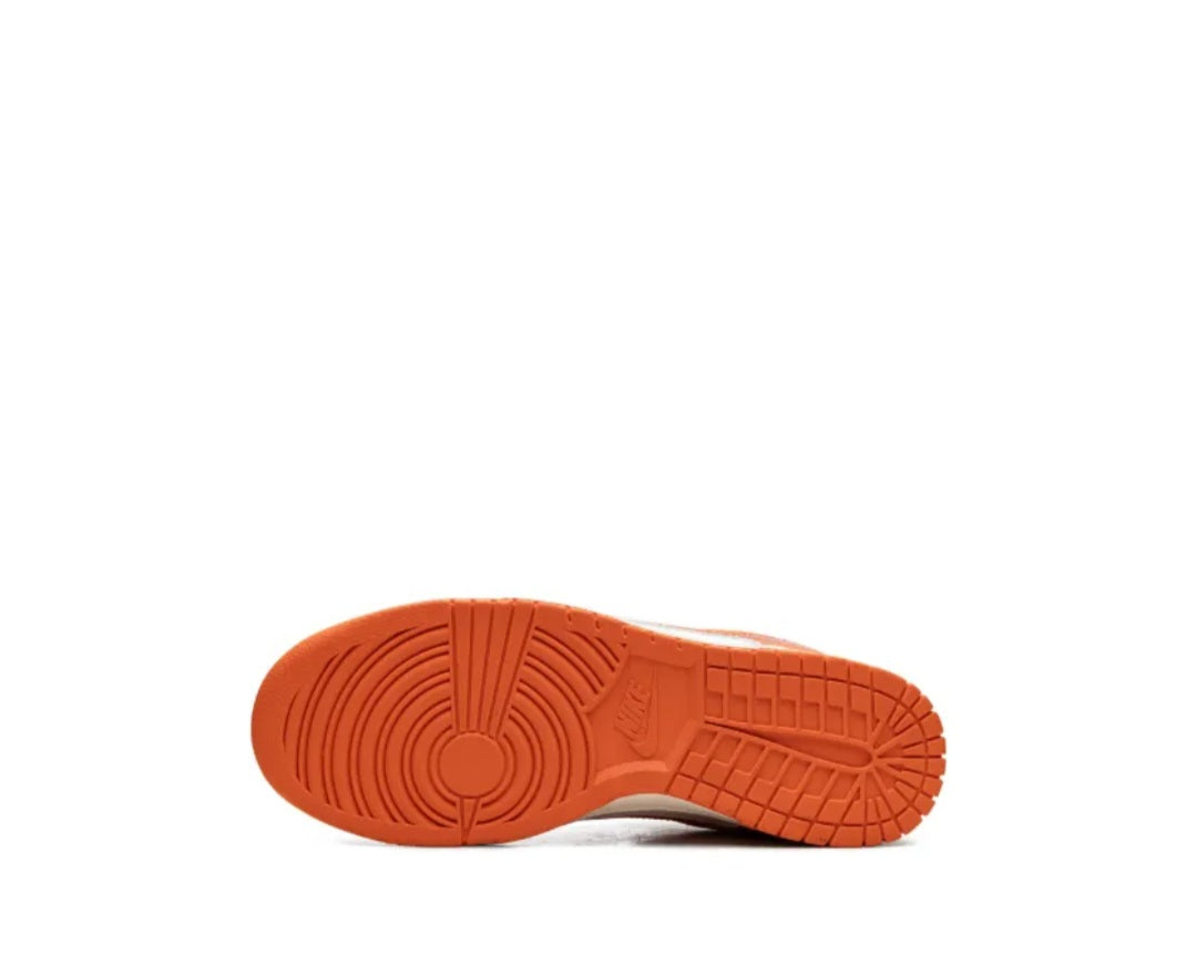 Nike
Dunk Low "Syracuse 2025" sneakers