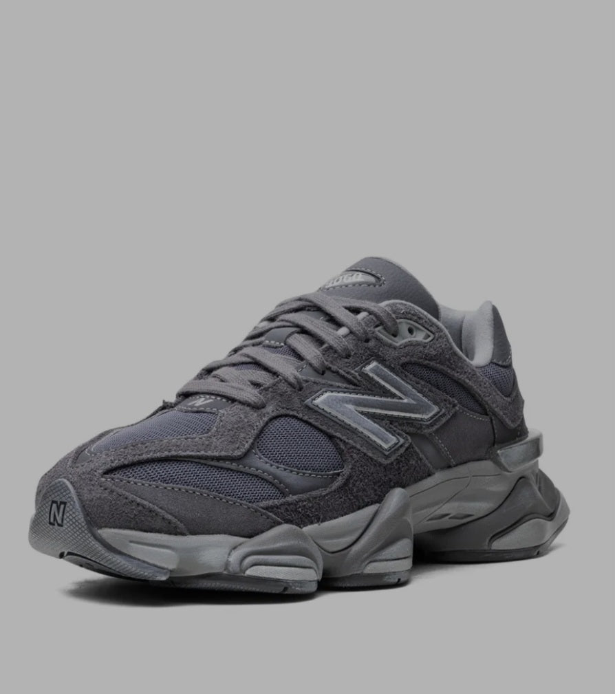 New Balance 9060 panelled low-top sneakers