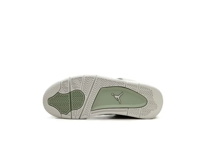 Air Jordan 4 seafoam