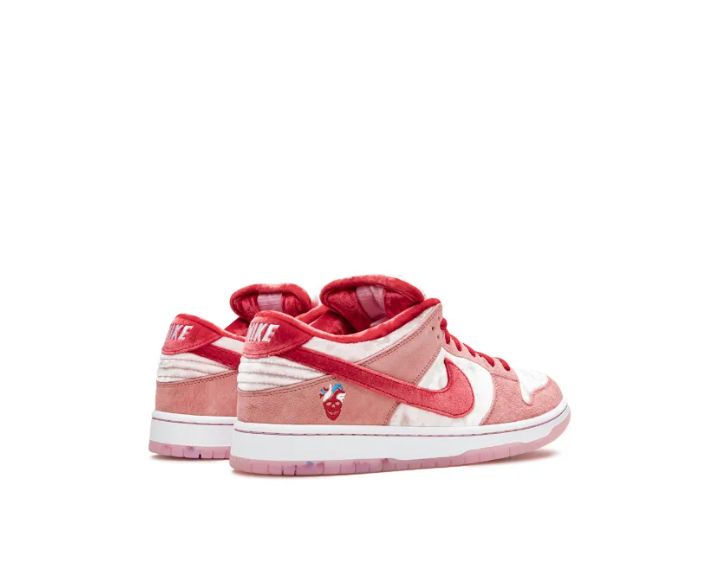 Nike SB Dunk low Pro "Strangelove"