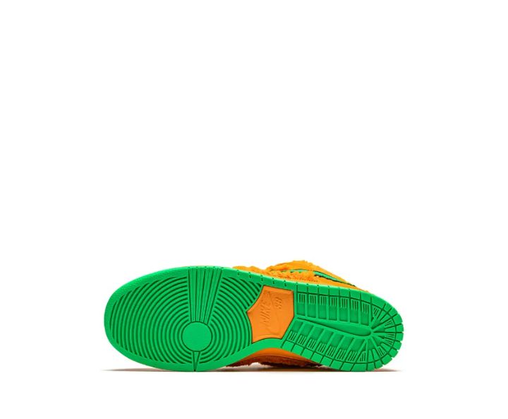 Nike x Grateful Dead SB Dunk low "Orange Bear"