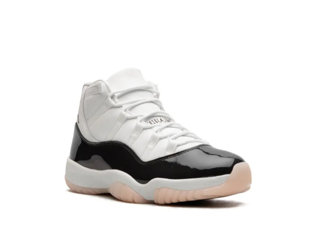 Air Jordan 11 Neapolitan