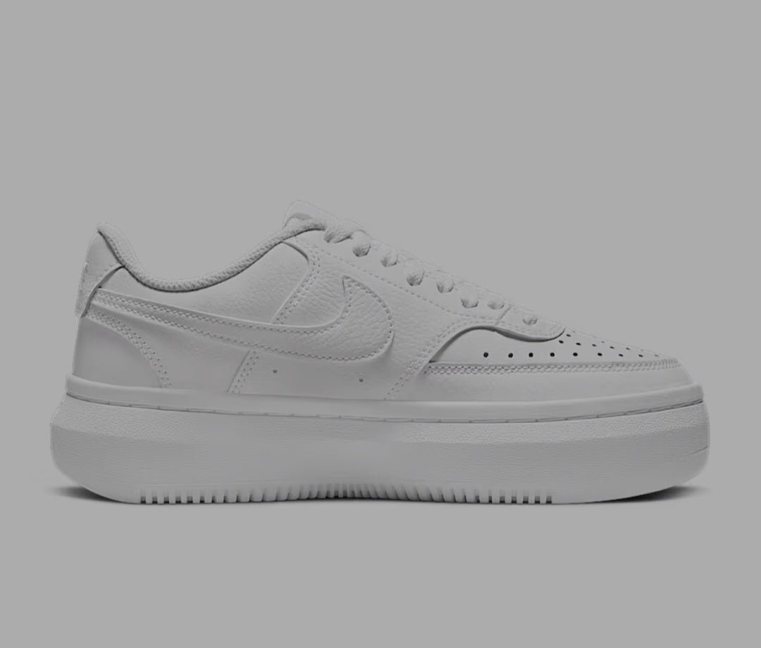 Nike Court Vision Alta