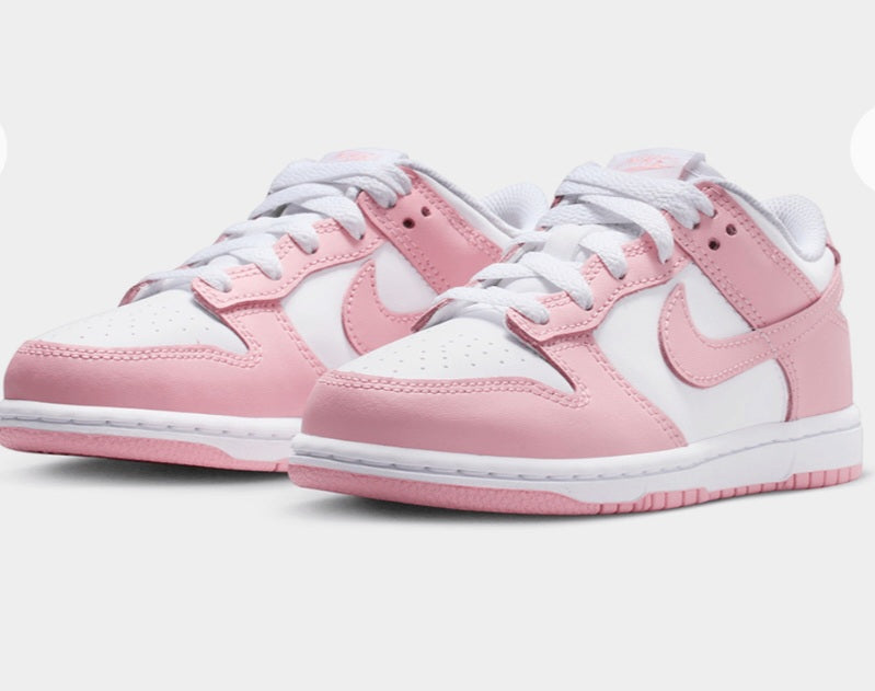 Nike low dunk light pink/white sneaker