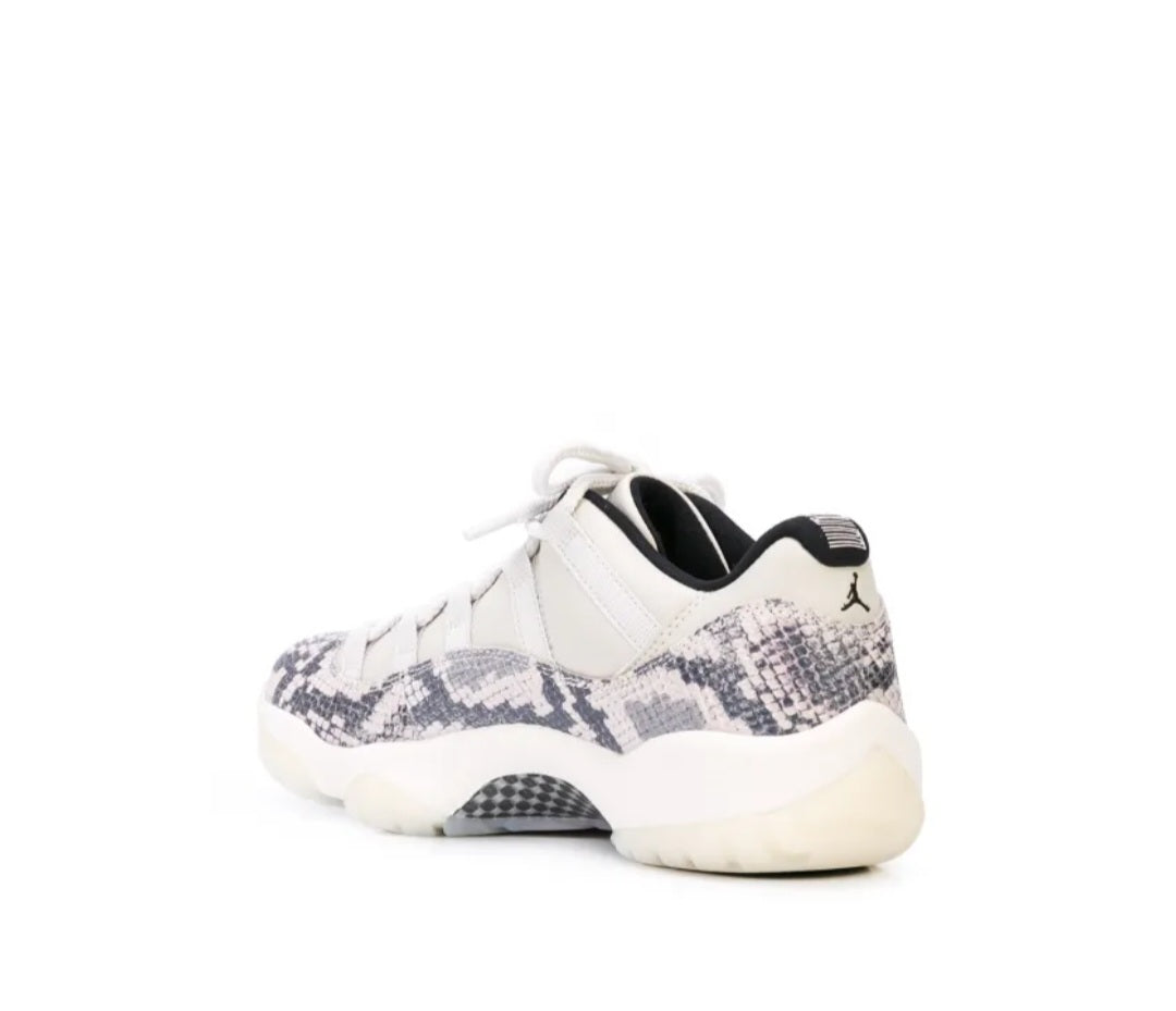 Air Jordan 11 Retro Low Snakeskin Light Bone