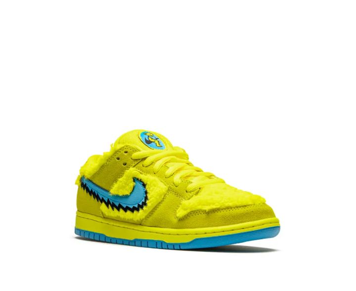 Nike x Grateful Dead SB Dunk low "Yellow Bear"