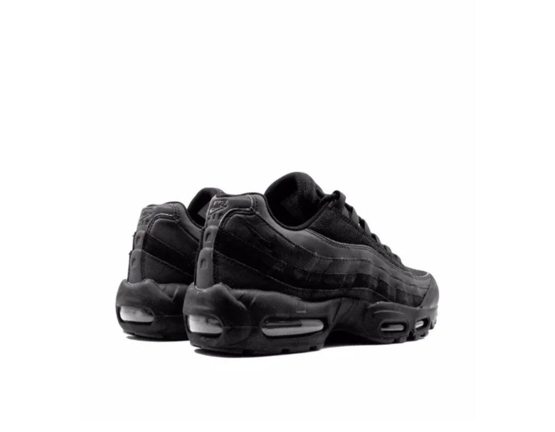 Nike Air Max 95 Essential "Triple Black" sneakers