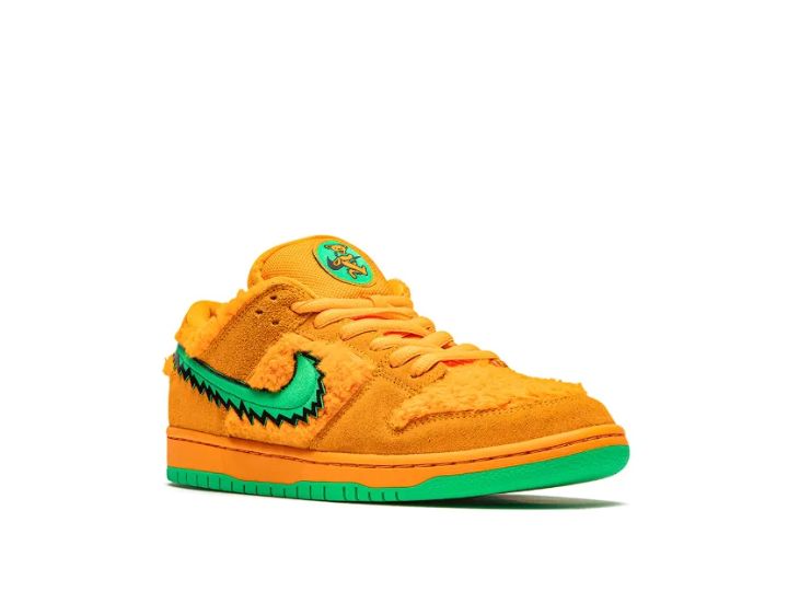 Nike x Grateful Dead SB Dunk low "Orange Bear"