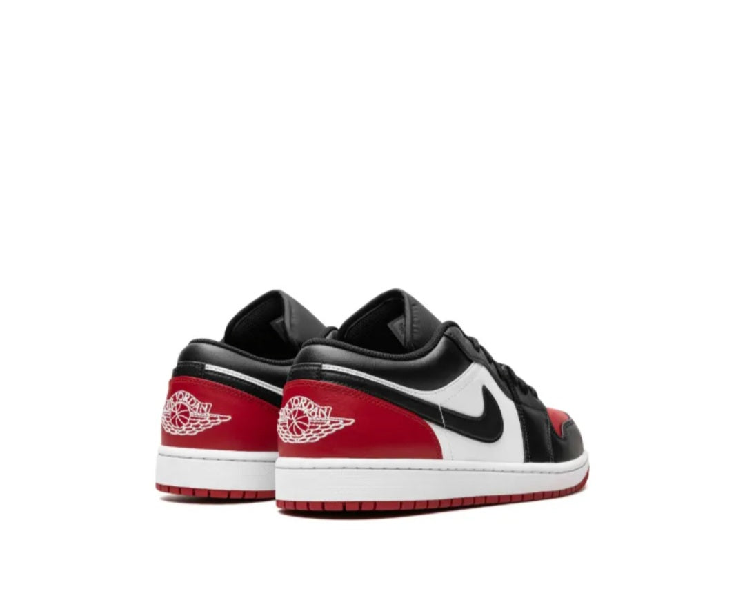 Air Jordan 1 Low "Black Toe" sneakers