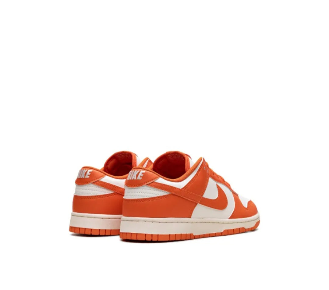 Nike
Dunk Low "Syracuse 2025" sneakers