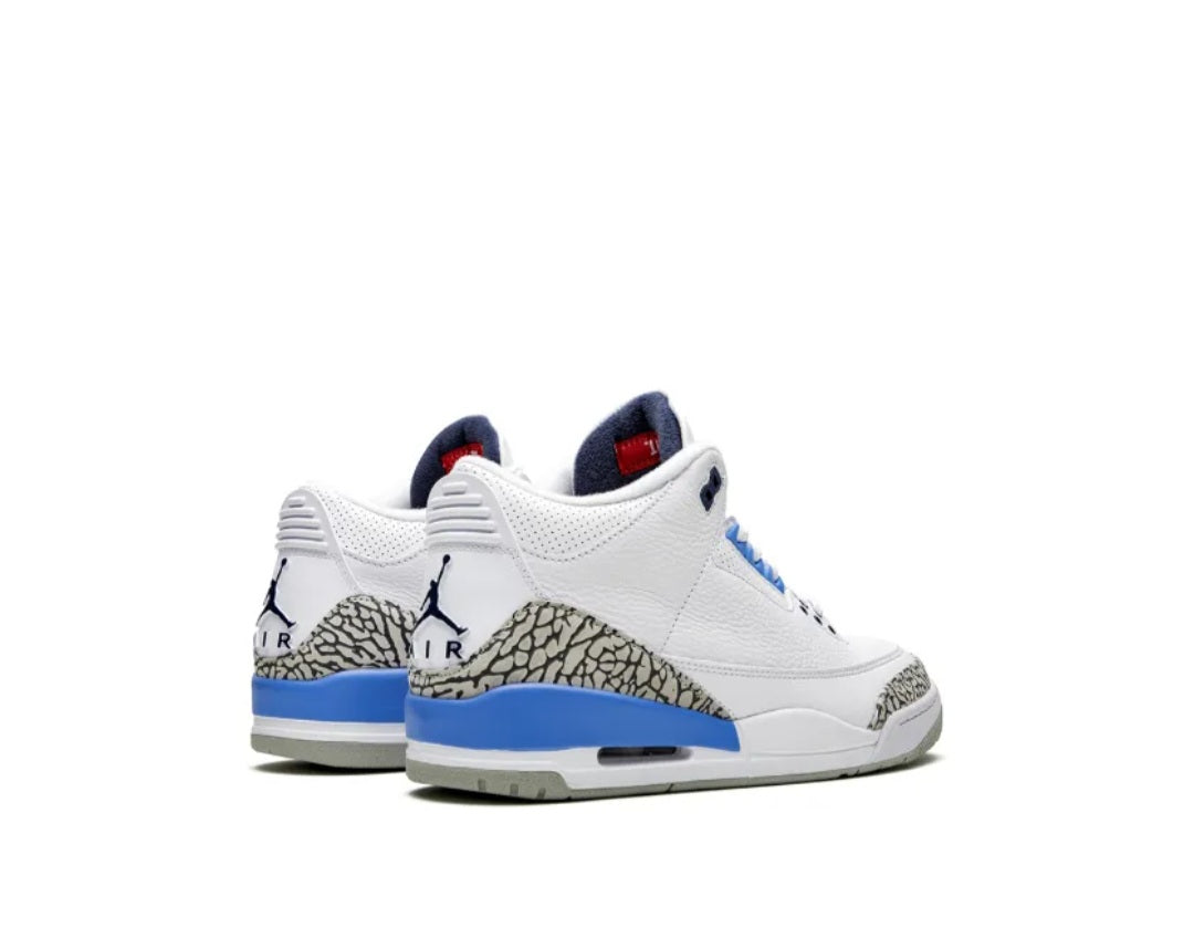 Air Jordan 3 Retro UNC