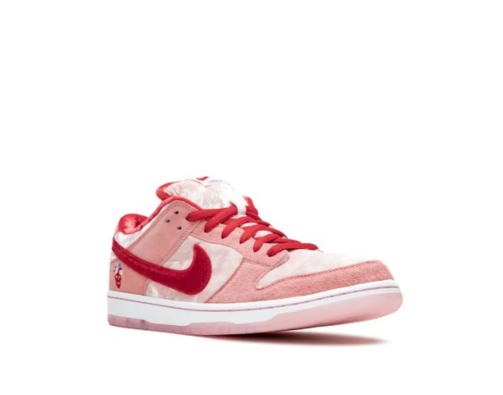 Nike SB Dunk low Pro "Strangelove"